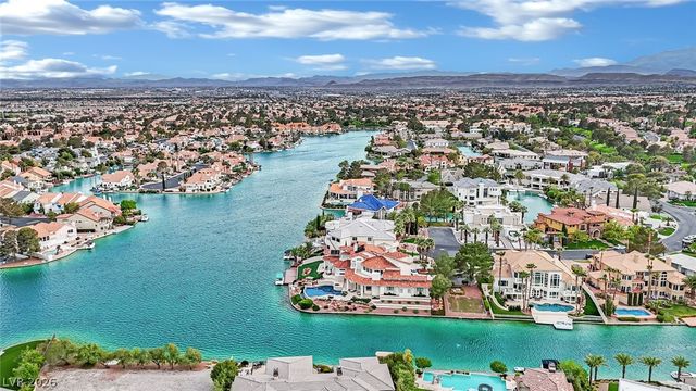 3080 Yankee Clipper Drive, Las Vegas, NV 89117