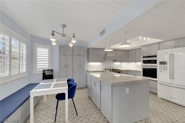 3080 Yankee Clipper Drive, Las Vegas, NV 89117