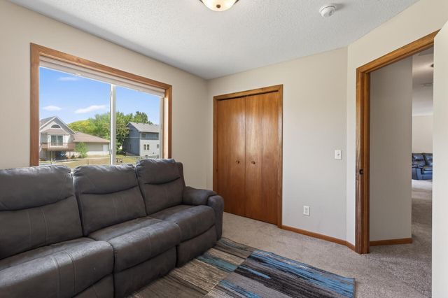 1541 146th Lane NW, Andover, MN 55304
