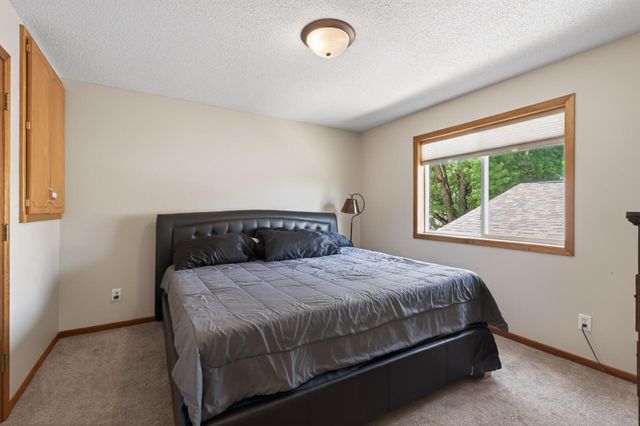 1541 146th Lane NW, Andover, MN 55304