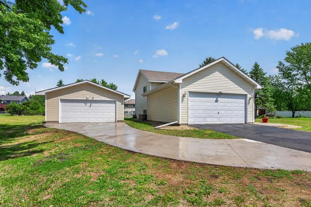 1541 146th Lane NW, Andover, MN 55304