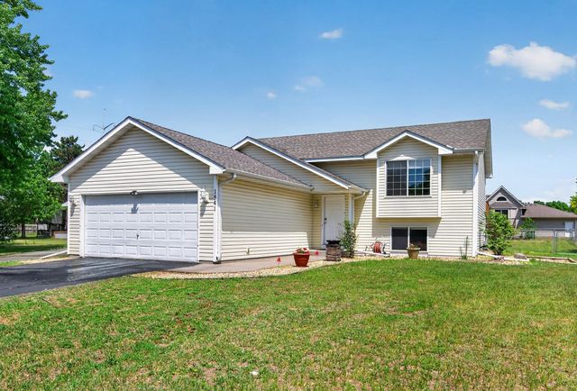 1541 146th Lane NW, Andover, MN 55304