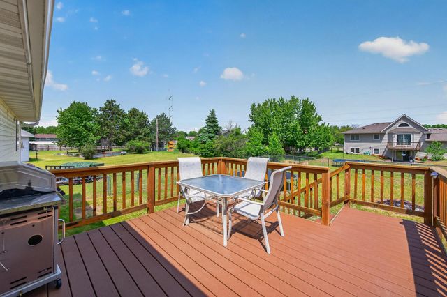 1541 146th Lane NW, Andover, MN 55304