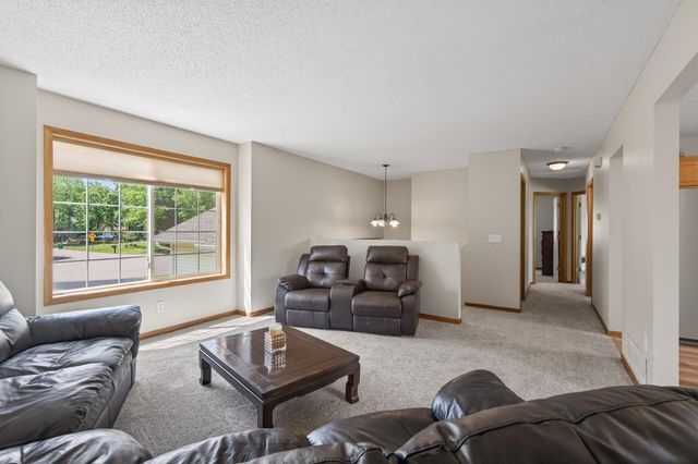 1541 146th Lane NW, Andover, MN 55304