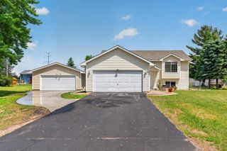 1541 146th Lane NW, Andover, MN 55304