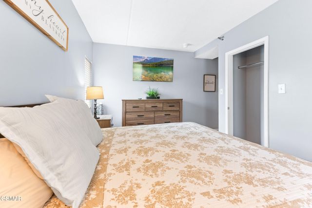413 Baskins Creek Rd Apt 501, Gatlinburg, TN 37738