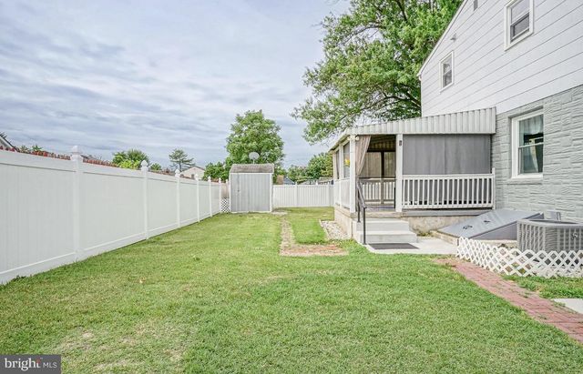 133 DOBBS AVE, Bellmawr, NJ 08031