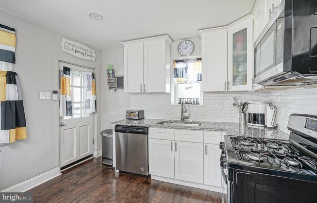 133 DOBBS AVE, Bellmawr, NJ 08031