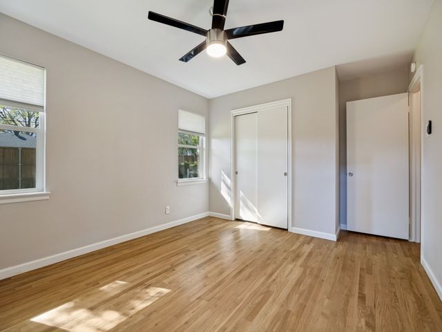 10904 Wyatt Street, Dallas, TX 75218