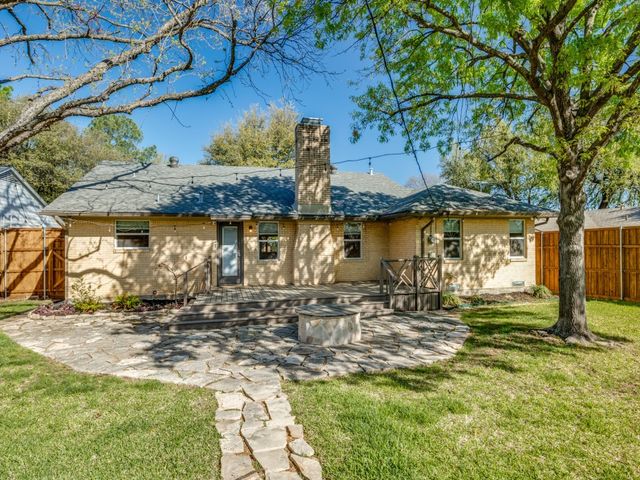 10904 Wyatt Street, Dallas, TX 75218