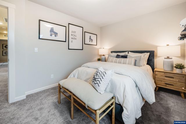1484 Logan Pkw SE, Albany, OR 97322