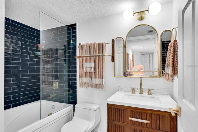 910 PINELLAS BAYWAY S 107, Tierra Verde, FL 33715