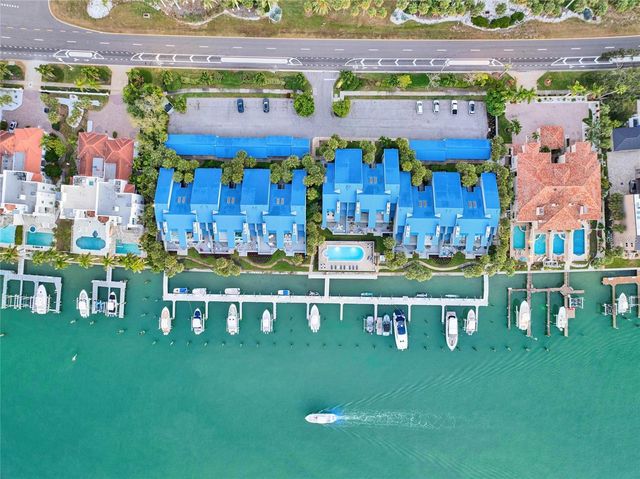 910 PINELLAS BAYWAY S 107, Tierra Verde, FL 33715