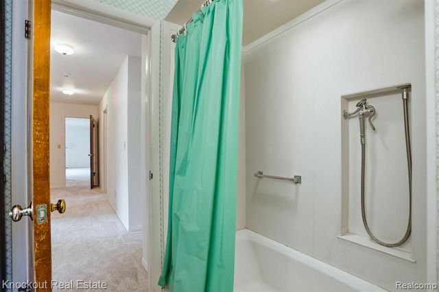 7301 W Ronrick Place, Frankenmuth, MI 48734