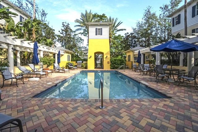 1937 S Olive Avenue, West Palm Beach, FL 33401