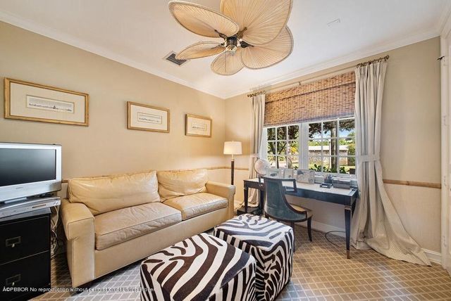 1937 S Olive Avenue, West Palm Beach, FL 33401