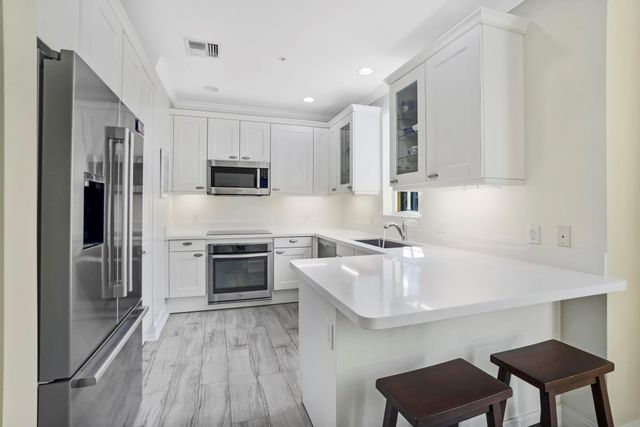 1937 S Olive Avenue, West Palm Beach, FL 33401