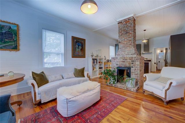 2 N Broad Street N, Porterdale, GA 30014