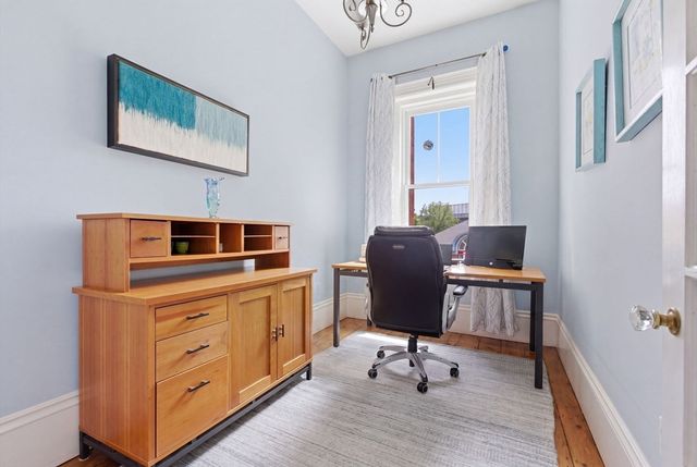 419 Main Street, Boston, MA 02129