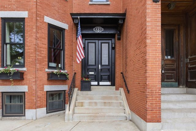 419 Main Street, Boston, MA 02129