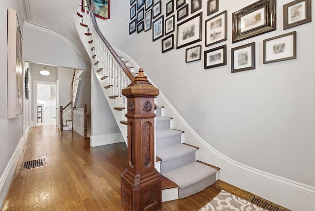 419 Main Street, Boston, MA 02129