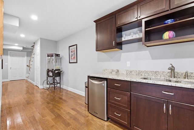 419 Main Street, Boston, MA 02129