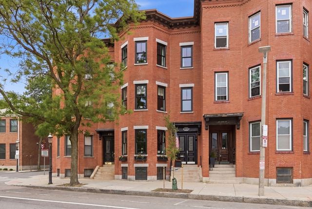 419 Main Street, Boston, MA 02129
