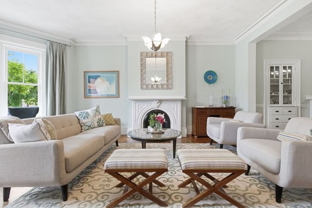 419 Main Street, Boston, MA 02129