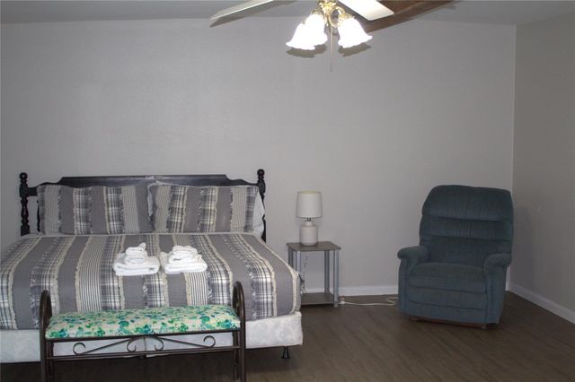 4214 Liberty Drive, Galveston, TX 77554