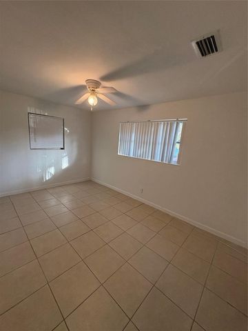 301 SE 21st Avenue, Boynton Beach, FL 33435
