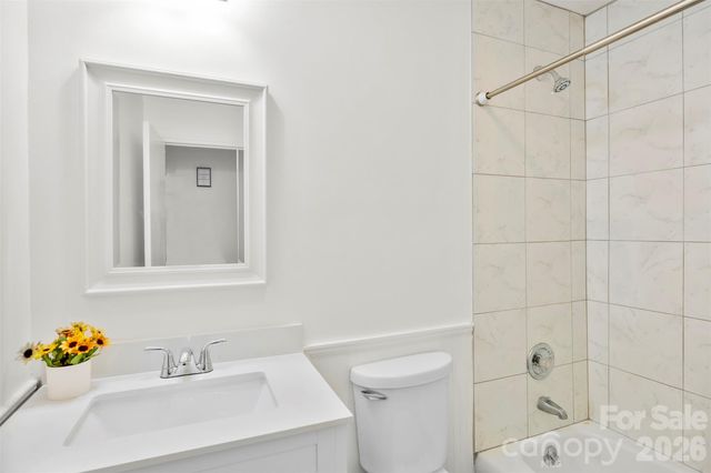 425 Whitethorn Drive, Gastonia, NC 28054