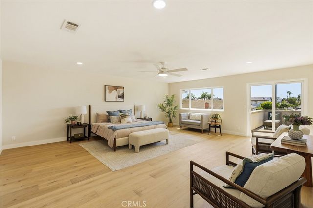3790 Goldenrod St, Seal Beach, CA 90740