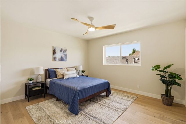 3790 Goldenrod St, Seal Beach, CA 90740