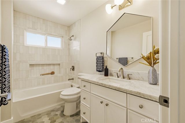 3790 Goldenrod St, Seal Beach, CA 90740