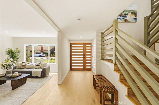 3790 Goldenrod St, Seal Beach, CA 90740