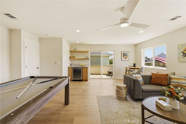 3790 Goldenrod St, Seal Beach, CA 90740