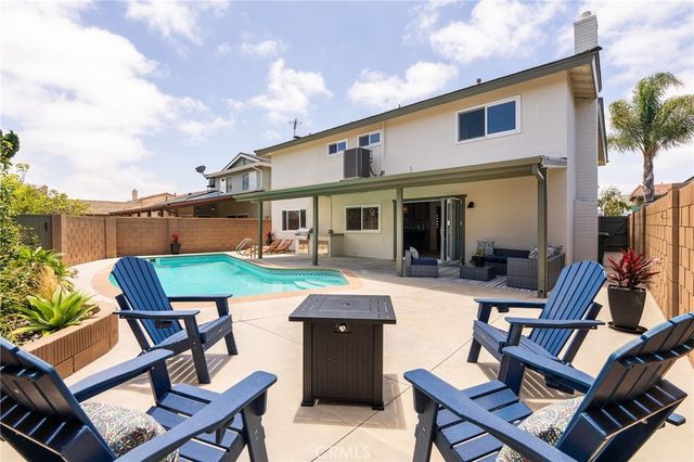 3790 Goldenrod St, Seal Beach, CA 90740