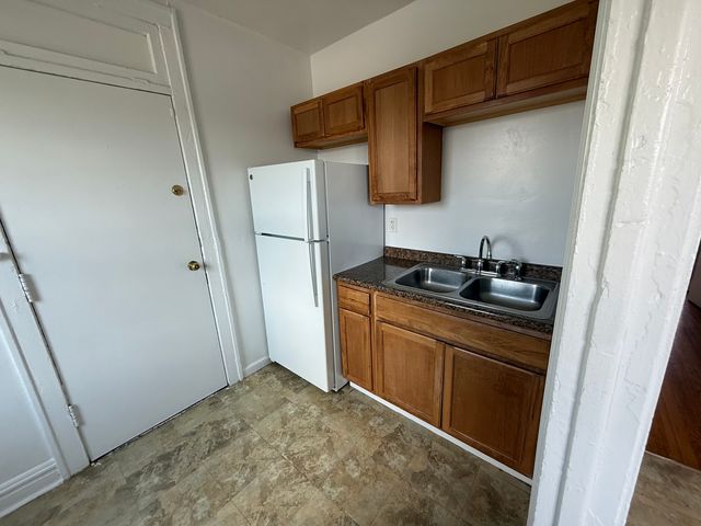 5910 W 26th Street 3C, Cicero, IL 60804