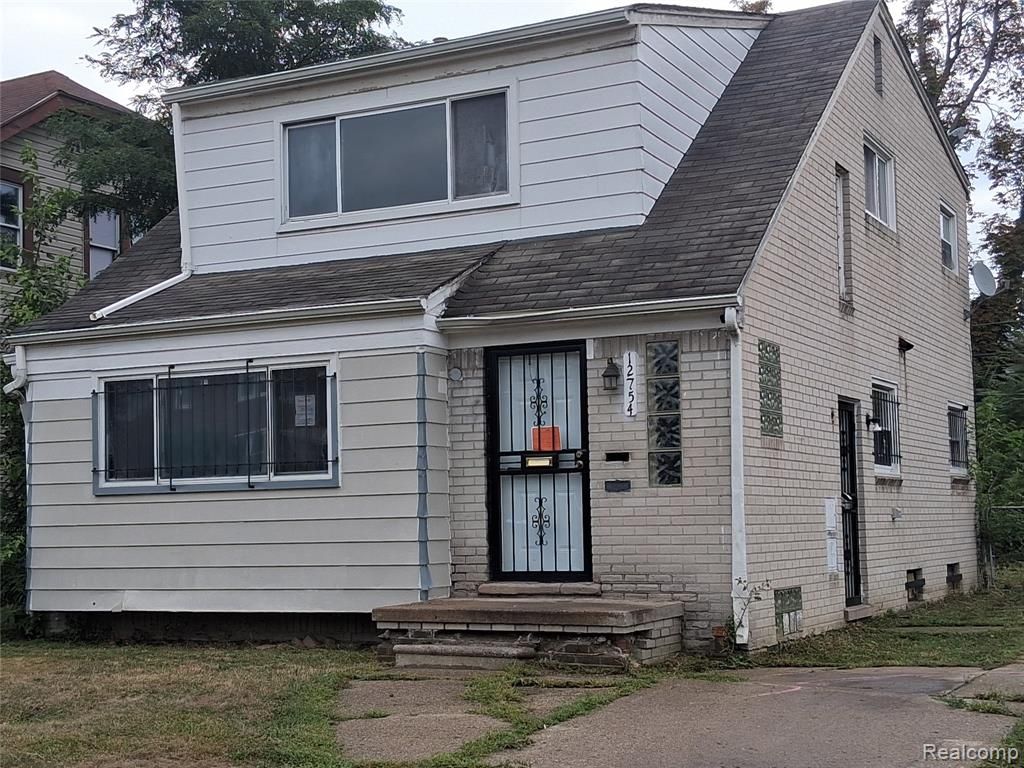 12754 Meyers Road, Detroit, MI 48227