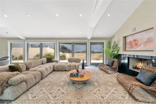 9653 Oak Pass, Beverly Hills, CA 90210