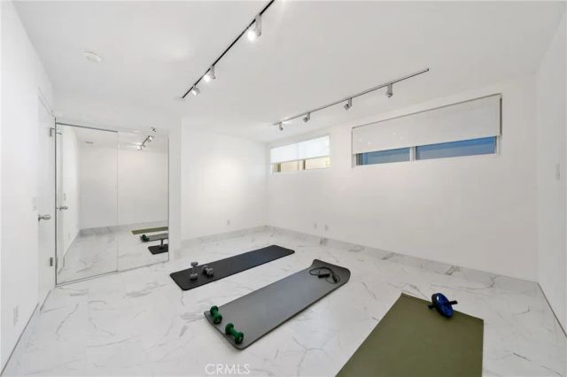 9653 Oak Pass, Beverly Hills, CA 90210