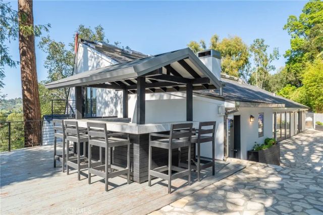 9653 Oak Pass, Beverly Hills, CA 90210