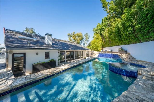 9653 Oak Pass, Beverly Hills, CA 90210