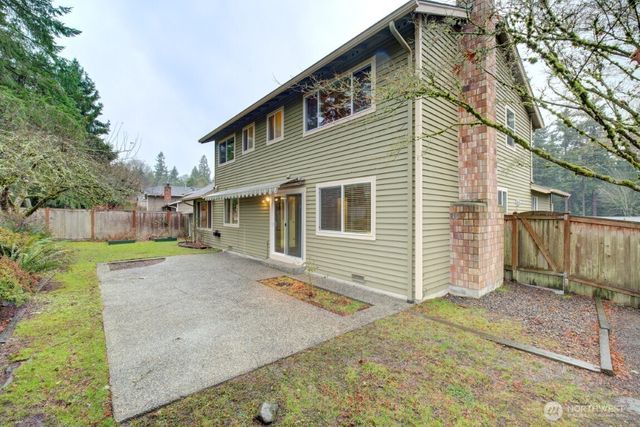 16611 NE 48th Court, Redmond, WA 98052