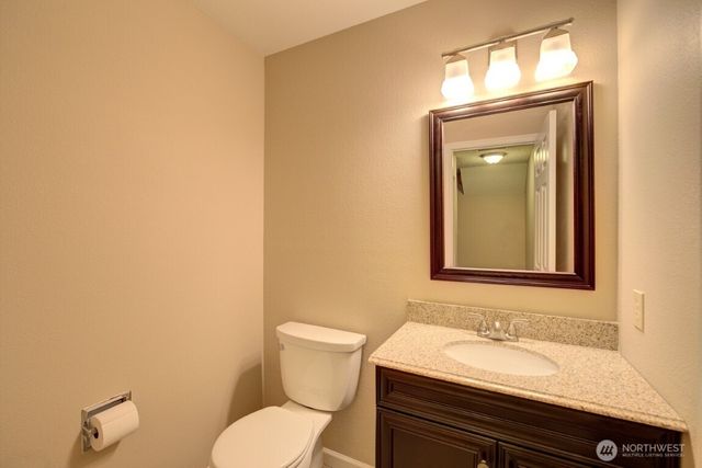 16611 NE 48th Court, Redmond, WA 98052