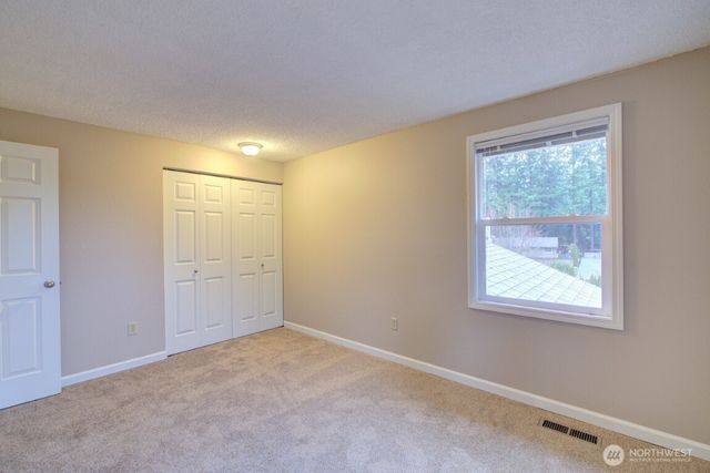16611 NE 48th Court, Redmond, WA 98052
