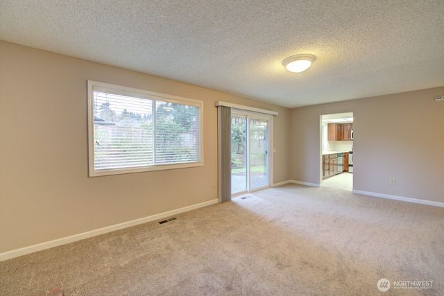 16611 NE 48th Court, Redmond, WA 98052