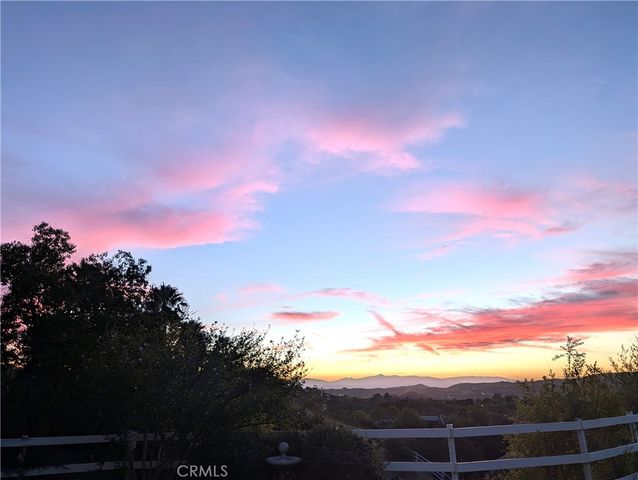 15435 Live Oak Springs Canyon, Canyon Country, CA 91387