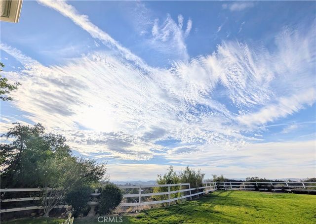 15435 Live Oak Springs Canyon, Canyon Country, CA 91387