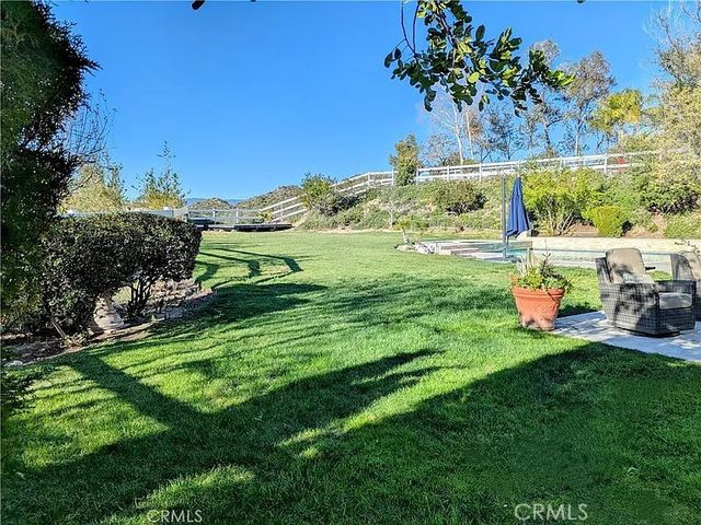 15435 Live Oak Springs Canyon, Canyon Country, CA 91387